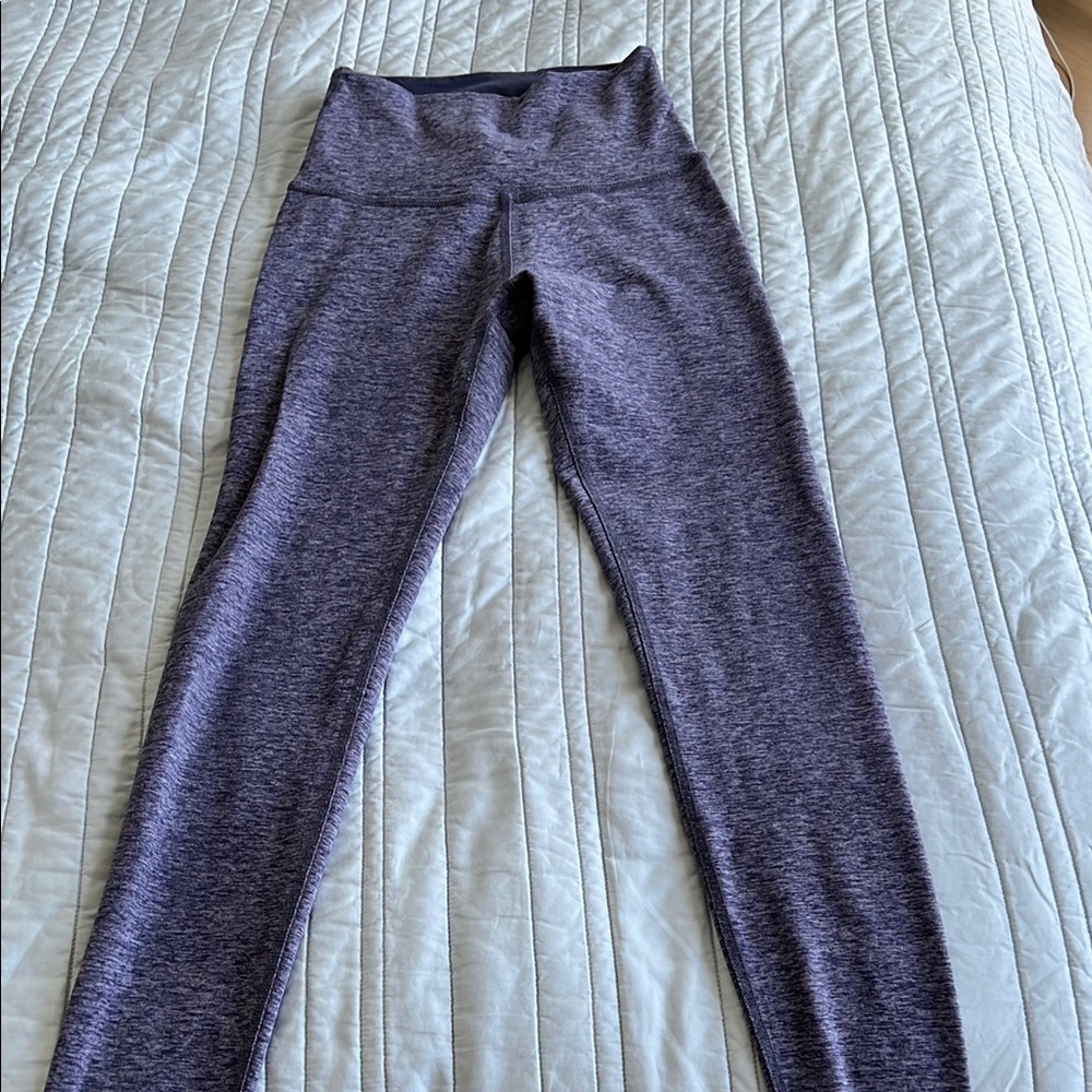 Beyond Yoga Caught in the Midi High-Waisted Leggings - size small